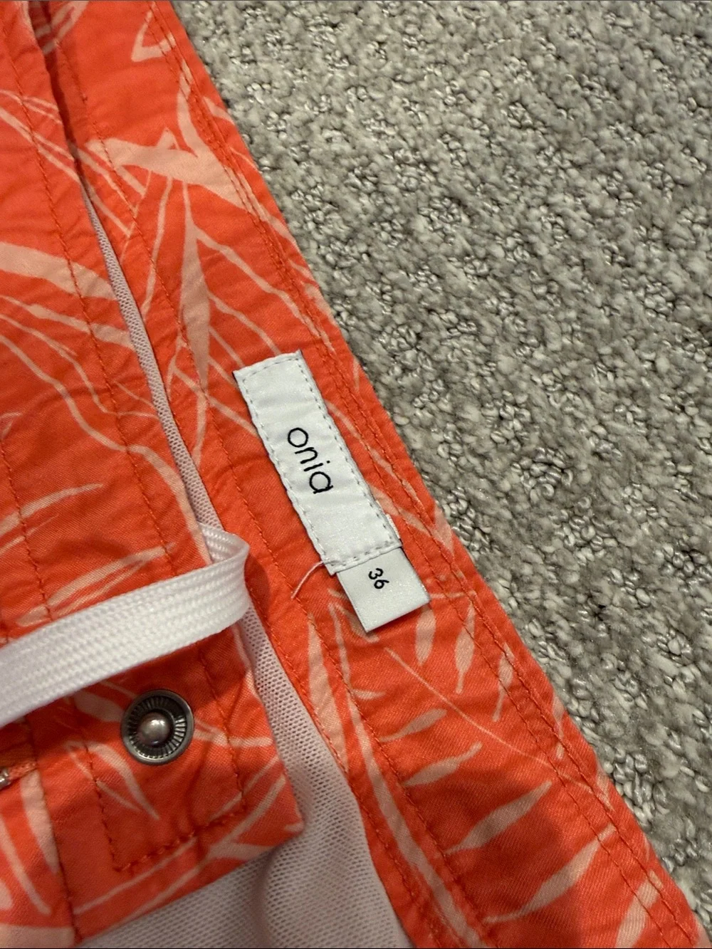 Onia Men's Charles Leaf-Print Swim Shorts Sz 36